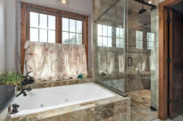 795 EASTRIDGE PASS, Monterey, TN 38574