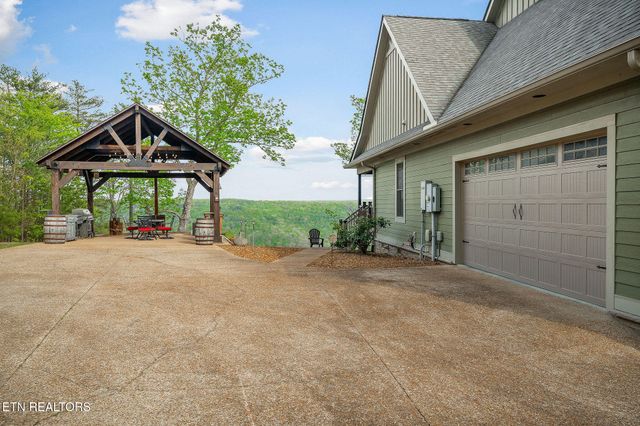 795 EASTRIDGE PASS, Monterey, TN 38574
