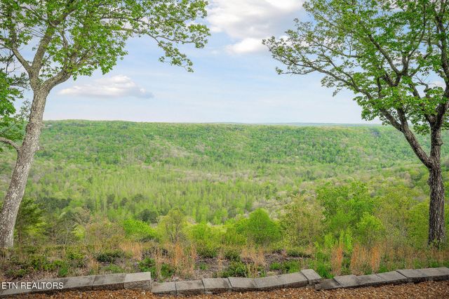 795 EASTRIDGE PASS, Monterey, TN 38574