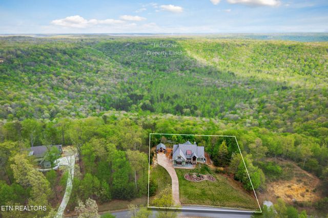 795 EASTRIDGE PASS, Monterey, TN 38574