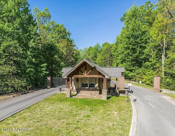 795 EASTRIDGE PASS, Monterey, TN 38574