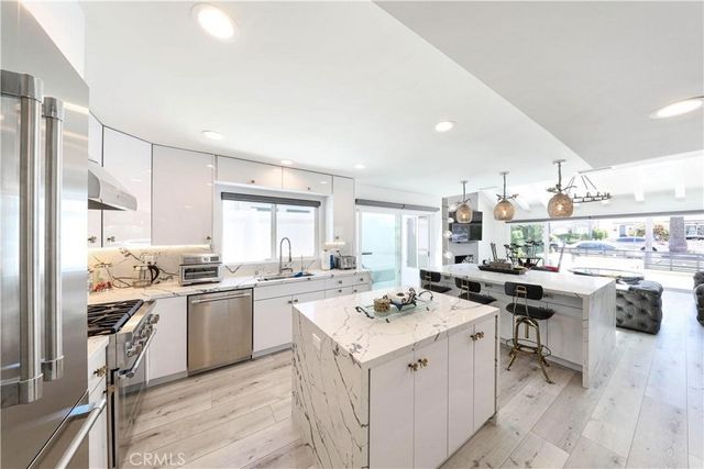 503 Marguerite, Corona Del Mar, CA 92625