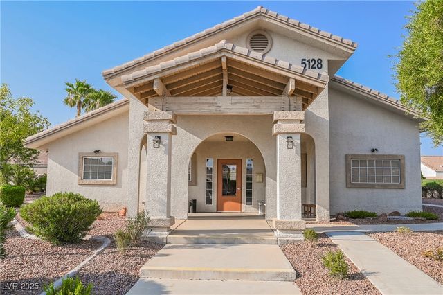 4960 Mascaro Drive, Las Vegas, NV 89122
