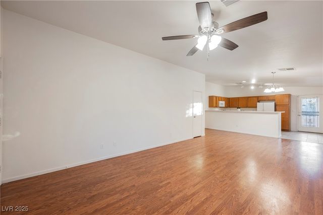 4960 Mascaro Drive, Las Vegas, NV 89122