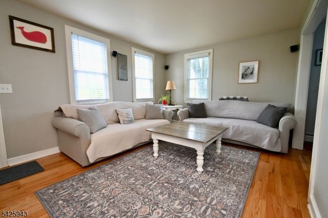 153 Parker Rd, Washington Twp., NJ 07853