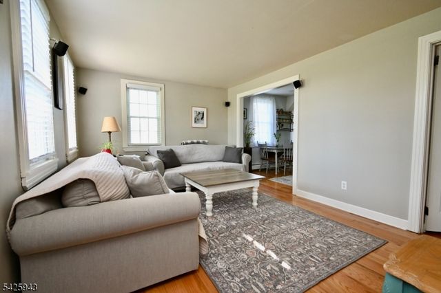 153 Parker Rd, Washington Twp., NJ 07853