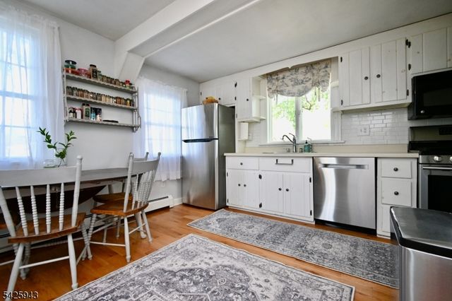 153 Parker Rd, Washington Twp., NJ 07853