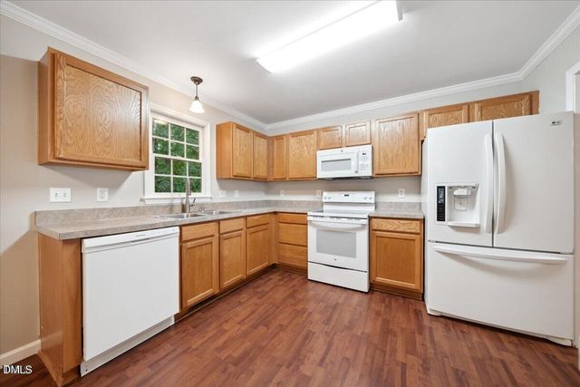 916 Brookhannah Court, Fuquay Varina, NC 27526