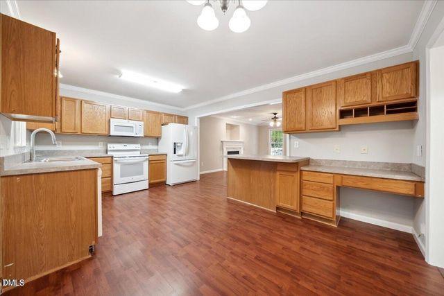 916 Brookhannah Court, Fuquay Varina, NC 27526