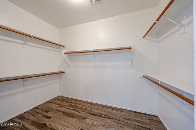 8751 W NICOLET Avenue, Glendale, AZ 85305