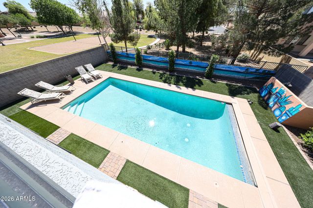 8751 W NICOLET Avenue, Glendale, AZ 85305