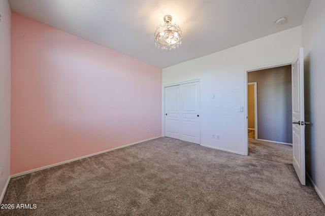 8751 W NICOLET Avenue, Glendale, AZ 85305