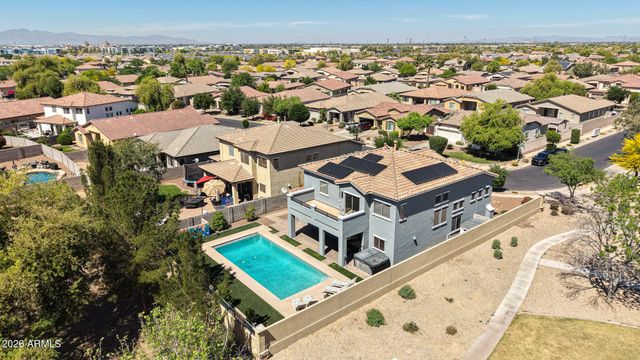 8751 W NICOLET Avenue, Glendale, AZ 85305