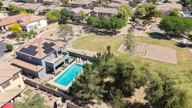 8751 W NICOLET Avenue, Glendale, AZ 85305