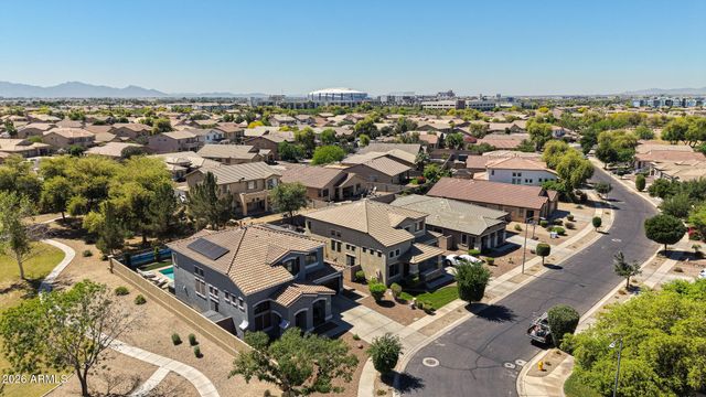 8751 W NICOLET Avenue, Glendale, AZ 85305
