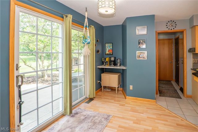 4456 Maplegrove Avenue, Louisville, OH 44641