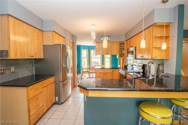 4456 Maplegrove Avenue, Louisville, OH 44641