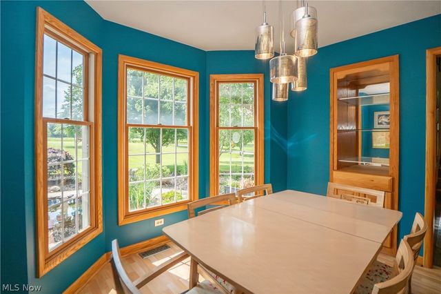 4456 Maplegrove Avenue, Louisville, OH 44641