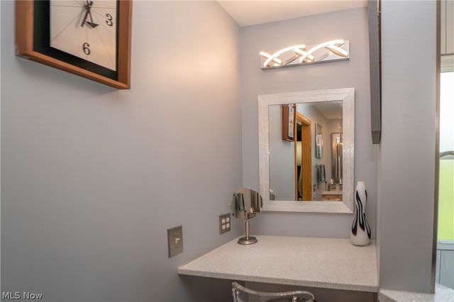 4456 Maplegrove Avenue, Louisville, OH 44641