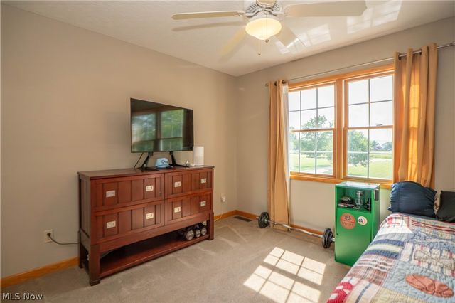 4456 Maplegrove Avenue, Louisville, OH 44641