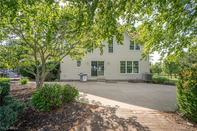 4456 Maplegrove Avenue, Louisville, OH 44641