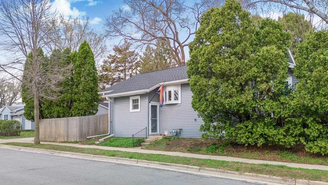 546 Orchard Drive, Madison, WI 53711