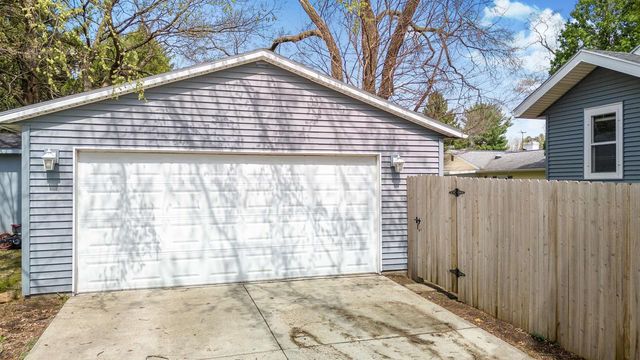 546 Orchard Drive, Madison, WI 53711
