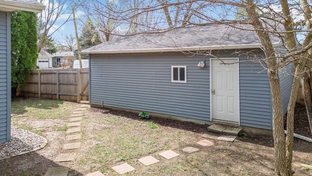 546 Orchard Drive, Madison, WI 53711