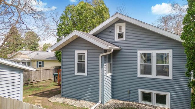 546 Orchard Drive, Madison, WI 53711