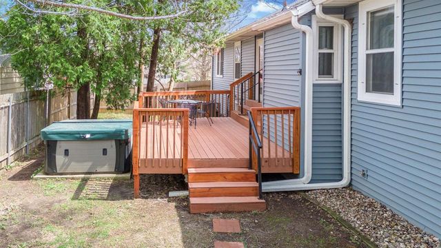 546 Orchard Drive, Madison, WI 53711