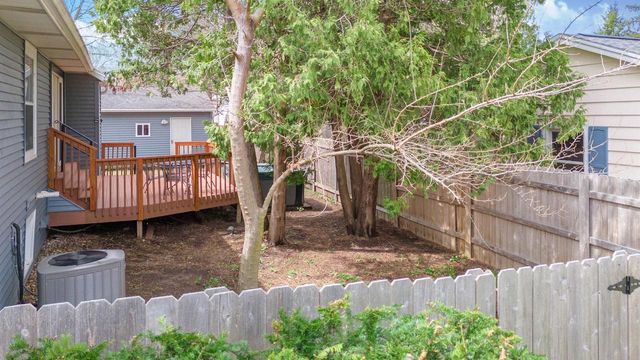 546 Orchard Drive, Madison, WI 53711
