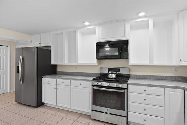 1744 State Route 5 And 20, Geneva Town, NY 14456