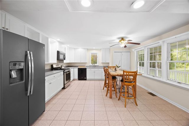 1744 State Route 5 And 20, Geneva Town, NY 14456