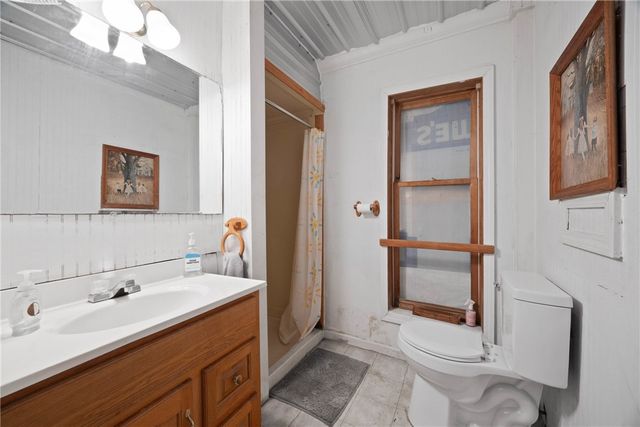 1744 State Route 5 And 20, Geneva Town, NY 14456