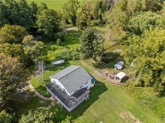 1744 State Route 5 And 20, Geneva Town, NY 14456