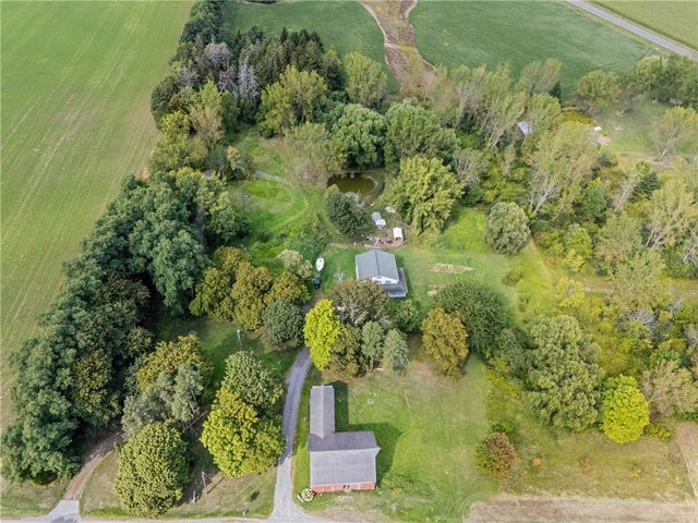 1744 State Route 5 And 20, Geneva Town, NY 14456