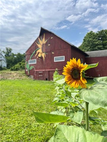 1744 State Route 5 And 20, Geneva Town, NY 14456