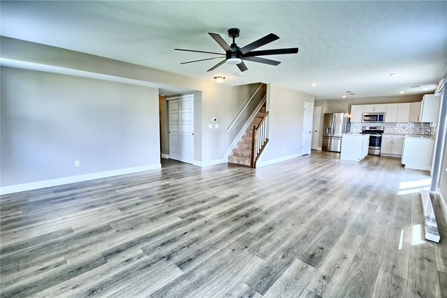 1097 Marty Lee Lane, Carlisle, OH 45005