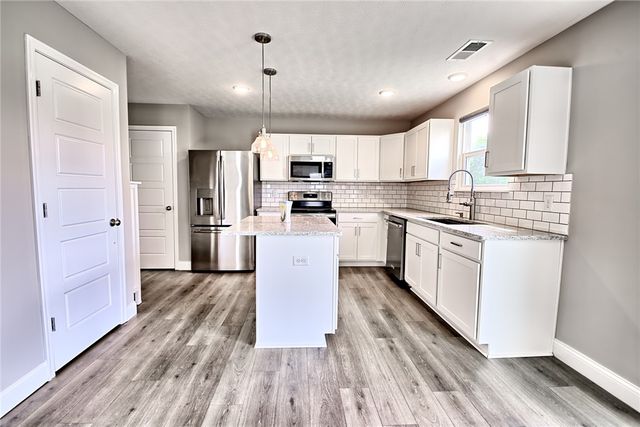 1097 Marty Lee Lane, Carlisle, OH 45005