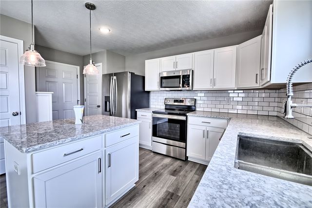 1097 Marty Lee Lane, Carlisle, OH 45005