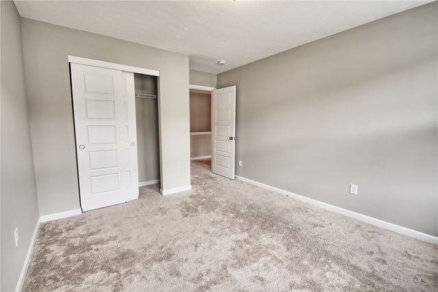 1097 Marty Lee Lane, Carlisle, OH 45005