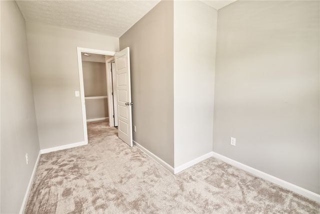 1097 Marty Lee Lane, Carlisle, OH 45005