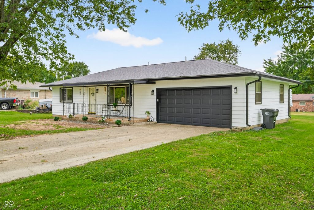 1712 Terrace Court, Franklin, IN 46131