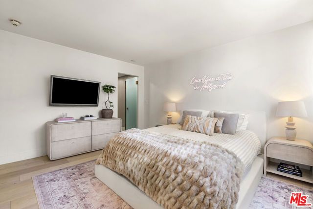 2160 Century Parkway 702, Los Angeles, CA 90067