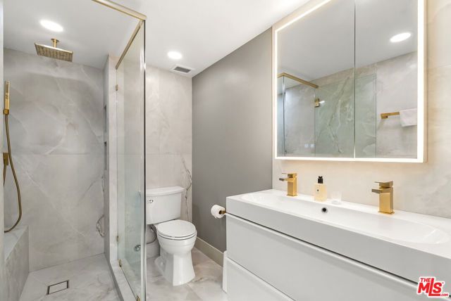 2160 Century Parkway 702, Los Angeles, CA 90067