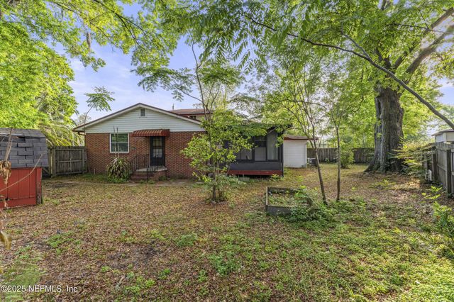 6350 HARLOW Boulevard, Jacksonville, FL 32210