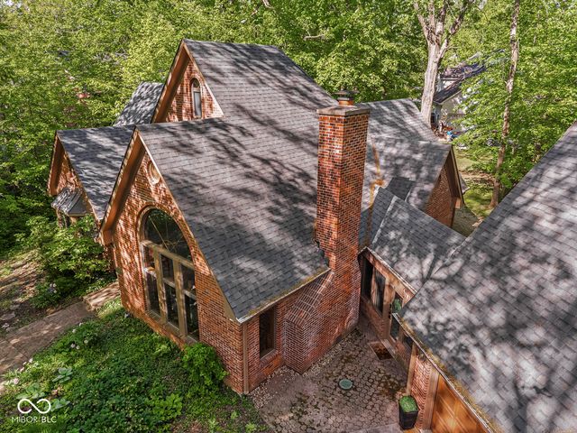 8445 Campbell Court, Mooresville, IN 46158