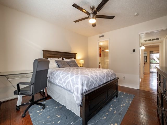 5132 Amesbury Drive 205, Dallas, TX 75206