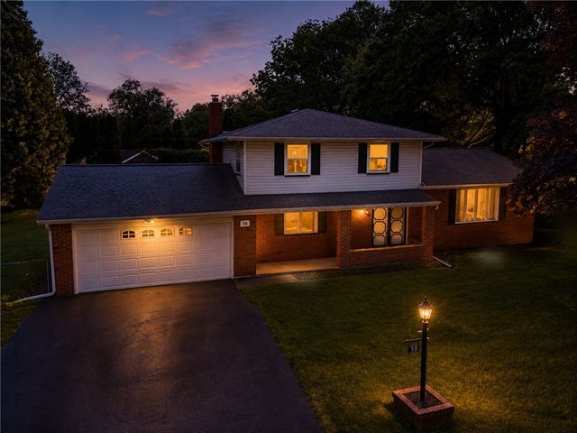 38 Mascot Drive, Greece, NY 14626