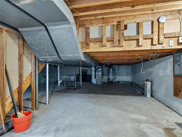 38 Mascot Drive, Greece, NY 14626